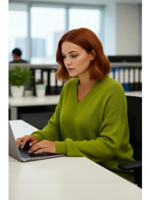 FRM Kadın Casual V Yaka Akrilik Triko Kazak Büzgülü Kol Detaylı Konforlu Basic Rahat Kullanım Için