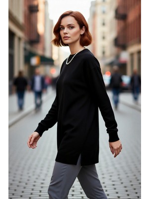 PayBuy Kadın Relaxed Kalıp Akrilik Triko Tunik Kazak Bisiklet Yaka Düşük Kol Düz Desenli Yırtmaçlı Ince