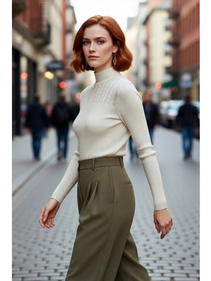 PayBuy Kadın Ajurlu Deseniyle Şık Dik Yaka Fitted Akrilik Triko Kazak Uzun Kollu Günlük Kombinler Için