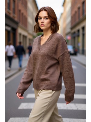 PayBuy Kadın Geniş Kalıp V Yaka Basic Triko Kazak Soğuk Günler Için Modern ve Konforlu Rahatlık Sunar