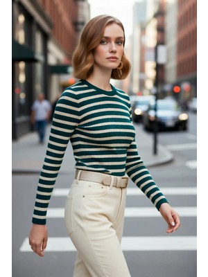 PayBuy Kadın Bisiklet Yaka Çizgili Fitted Akrilik Triko Uzun Kol Basic Günlük Kazak Stili Kaliteli