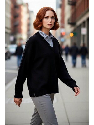 PayBuy Kadın Oversize Gömlek Yaka Detaylı Triko Kazak Gün Boyu Şıklık ve Konfor Sunan Ideal Tasarım