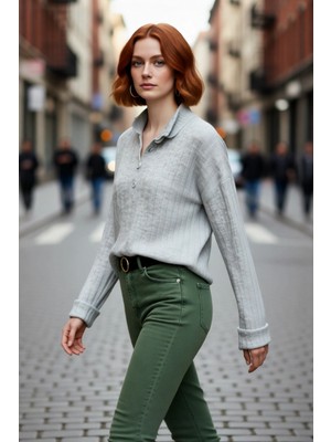 PayBuy Kadın Oversize Kesim Düşük Kol Dik Yaka Fitilli Triko Kazak Kışlık Rahat ve Şık Günlük Kombinler