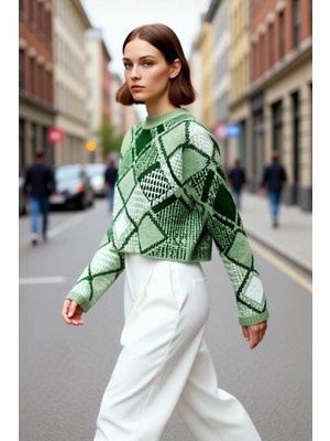 PayBuy Kadın Oversize Baklava Desenli Düşük Kol Bisiklet Yaka Triko Crop Kazak Kış Sezonu Için Ideal