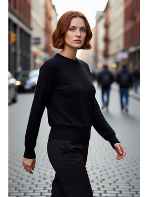 PayBuy Kadın Regular Fit Düz Bisiklet Yaka Ekru Triko Kazak Kış Günleri Için Konforlu ve Şık Bir Tercih