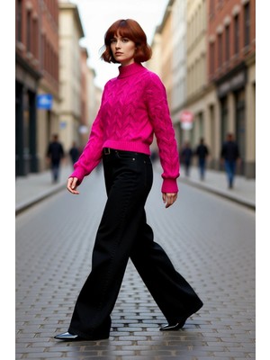 PayBuy Kadın Oversize Saç Örgü Dik Yaka Triko Crop Kazak Kış Günleri Için Konforlu ve Şık Tasarım