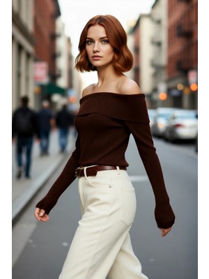 PayBuy Kadın Ekru Carmen Yaka Fitted Crop Triko Kazak Ilkbahar Sonbahar Için Şık ve Basic Tasarım