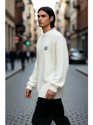 PayBuy Erkek Oversize Kalıp Bisiklet Yaka Sargı Nakışlı Triko Kazak Günlük Kombinler Için Idealdir