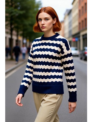 PayBuy Kadın Lacivert Ekru Oversize Bisiklet Yaka Düşük Kol Dalgalı Ajurlu Yumuşak Dokulu Uzun Triko Kazak