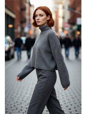 PayBuy Kadın Oversize Balıkçı Yaka Düşük Kol Süper Crop Triko Kazak Kış ve Sonbahar Için Ideal Günlük