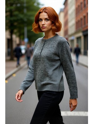 PayBuy Kadın Regular Kalıp Bisiklet Yaka Düğme Detaylı Reglan Kol Triko Kazak Yumuşak Dokulu Kış Günlük