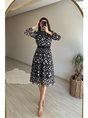 Neşeli Butik Kadın Yaka Lastikli Geometrik Desen Midi Şifon Elbise NM021