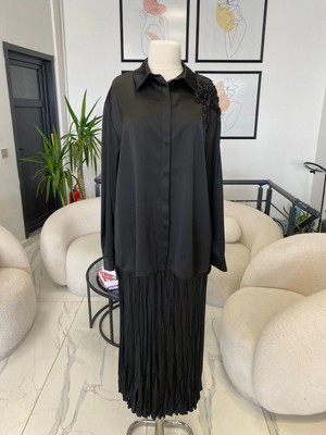 Nurcan Çetin Saten Etek Takım