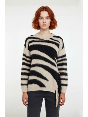 Ersefa Kadın Düşük Kollu Oversize Bisiklet Yaka Zebra Desenli Triko Kazak Soğuk Havalara Özel Kaliteli