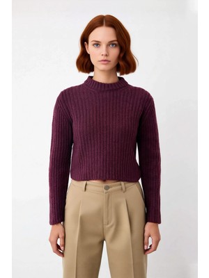 Ersefa Kadınlara Özel Rahat Regular Kesim Crop Triko Kazak Fitilli Dokusu Ile Kış Stilinizi Tamamlayın