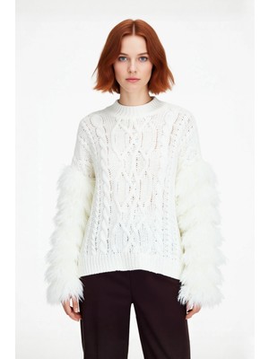 Ersefa Kadın Triko Oversize Kalıp Saç Örgülü Düşük Kol Püsküllü Kazak Günlük Şıklık Sunar Kışa Özel