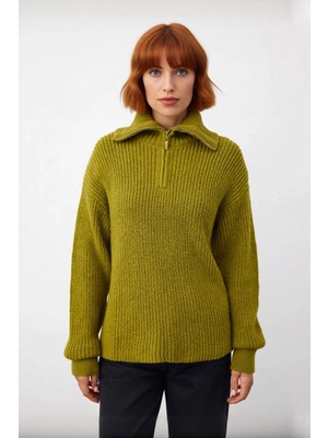 Ersefa Kadın Casual Regular Kalıp Selanik Dokuma Uzun Kollu Triko Kazak Fermuarlı Dik Yaka Soğuk Havalar