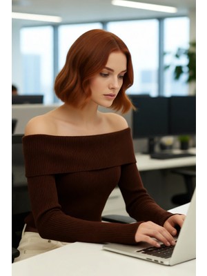 FRM Kadınlara Özel Basic Siluet Fitted Triko Kazak Crop Boy Carmen Yaka Şık Seçim Kaliteli