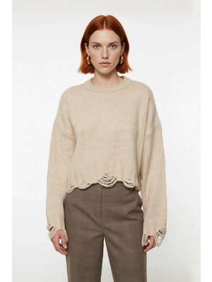 Ersefa Kadın Casual Crop Oversize Bisiklet Yaka Triko Kazak Düşük Kol Akıtma Detaylı Konforlu Şık