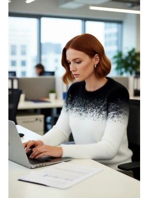 FRM Kadın Casual Ortamlar Için Bisiklet Yaka Degrade Desenli Uzun Kollu Tüylü Triko Kazak Kış Şıklığı