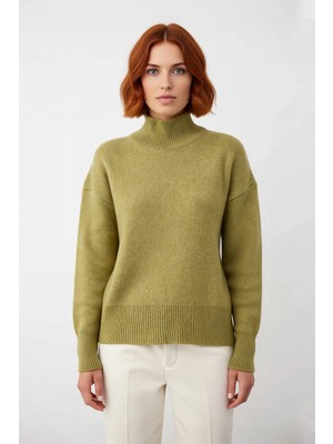 Ersefa Kadın Oversize Dik Yaka Triko Kazak Yumuşak Dokusuyla Kış ve Sonbahar Kombinlerini Tamamlar