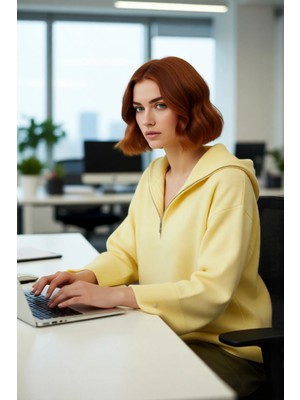 FRM Kadın Oversize Fermuarlı Dik Yaka Triko Kazak Yumuşak Dokusuyla Günlük Konfor ve Şıklık Kaliteli