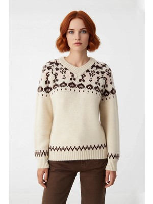 Ersefa Kadın Geniş Kalıp V Yaka Etnik Desenli Reglan Kol Triko Kazak Günlük Konforlu Şık Kombinler