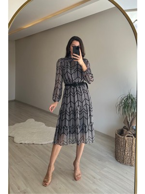 Neşeli Butik Kadın Yaka Lastikli Küçük Puantiyeli Midi Şifon Elbise NM022