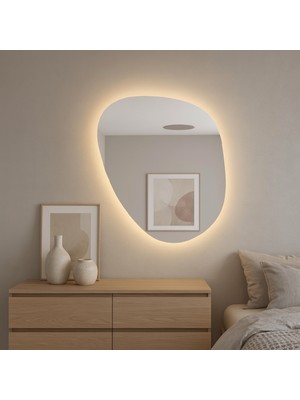 Aypars Atölye Asimetrik LED Ayna – Organik Form Modern Duvar Aynası