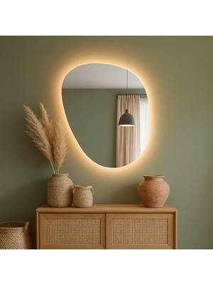Aypars Atölye Asimetrik LED Ayna – Organik Form Modern Duvar Aynası