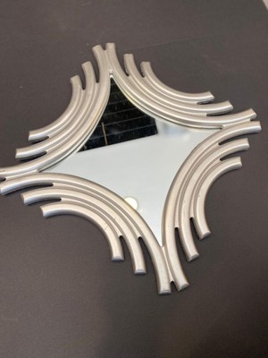 Peramari Dekoratif Polyester Tekli Kare Ayna Gümüş