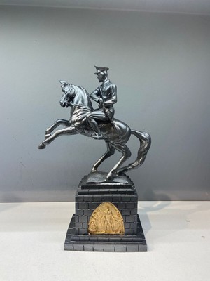 Peramari Dekoratif Polyester Atatürk Onur Anıtı Heykeli Koyu Gri