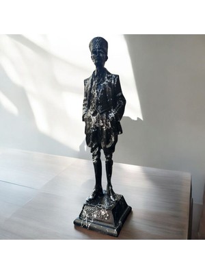Peramari Dekoratif Polyester Atatürk Heykeli 40 cm Siyah-Dalgalı