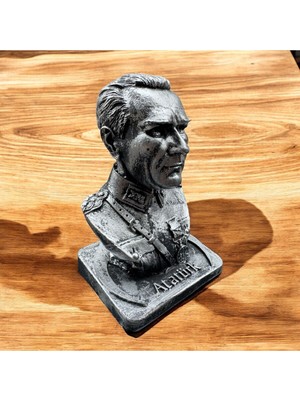 Peramari Dekoratif Polyester Atatürk Büstü 17 cm Gümüş Eskitme