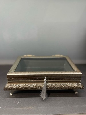 Peramari Dekoratif Ahşap Aynalı Takı Kutusu Gümüş