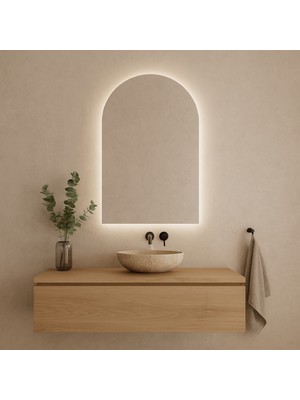 Aypars Atölye LED Ayna – Kemer Formlu Modern Duvar Aynası