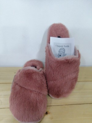Gezer Yeni Sezon Kışlık Rahat Taban Peluşlu  Kadın Ev Terliği