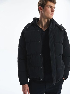 LC Waikiki Rahat Kalıp Kapüşonlu Erkek Şişme Mont  (W5)