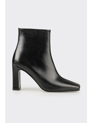 Elle Siyah Deri Kadın Yüksek Topuk Bot