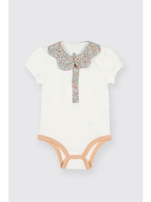 Panço Liberty Kumaş Yakası Çiçek Detaylı Kısa Kollu Yenidoğan Body