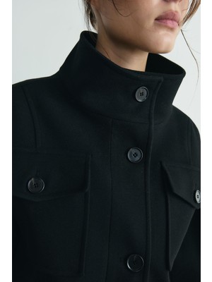 Suud Collection Siyah Iris Düğmeli Kaşe Crop Ceket