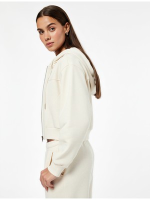 Koton Rahat Kalıp Cep Detaylı Kapüşonlu Fermuarlı Crop Sweatshirt