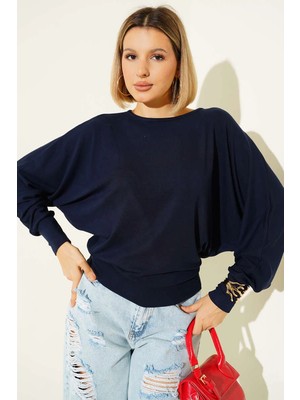 Etiler Collection Yarasa Kol Salaş Bluz Lacivert T4273