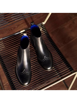 Desa Kadın Mavi Astar Detaylı Siyah Chelsea Deri Bot