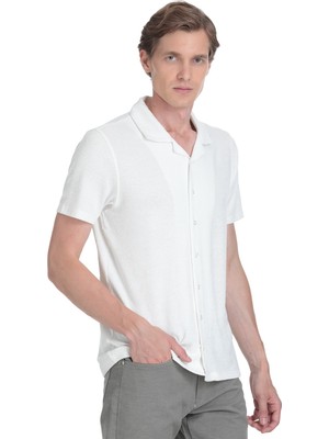 Hatemoğlu Beyaz Regular Fit Apaş Yaka Gömlek