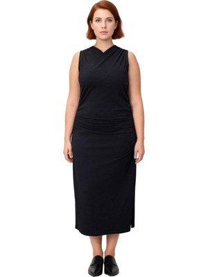 Ersefa Kadın Kruvaze Yaka Yanları Büzgülü Kolsuz Maxi Boy Örme Kumaş Esnek Shift Kalıp Büyük Beden Elbise