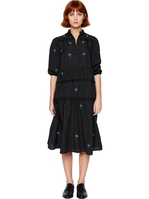 Ersefa Kadın Düz Kesim Hakim Yaka Balon Kol Nakışlı Midi Elbise Rahat Shift Siluet Dokuma Kumaş Kaliteli