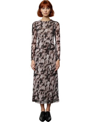 Ersefa Kadın Şık Gece Koleksiyonu Bisiklet Yaka Uzun Kollu Astarlı Polyester Karışımlı Maxi Elbise.