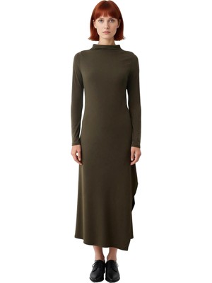 Ersefa Kadın Dik Yaka Uzun Kol Örme Maxi Elbise Asimetrik Kesimiyle Gün Boyu Konfor Sunar. Kaliteli