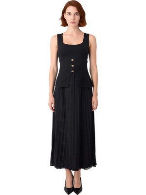 Ersefa Kadın A Line Kesim Kolsuz Piliseli Etekli Midi Elbise Kare Yaka Detaylı Özel Günler Için Kaliteli